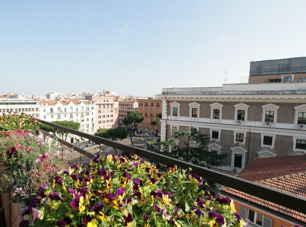Le Case Di Andrea - Roof Suite Rome Bagian luar foto