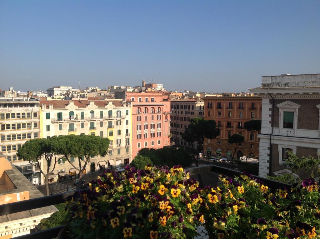 Le Case Di Andrea - Roof Suite Rome Bagian luar foto