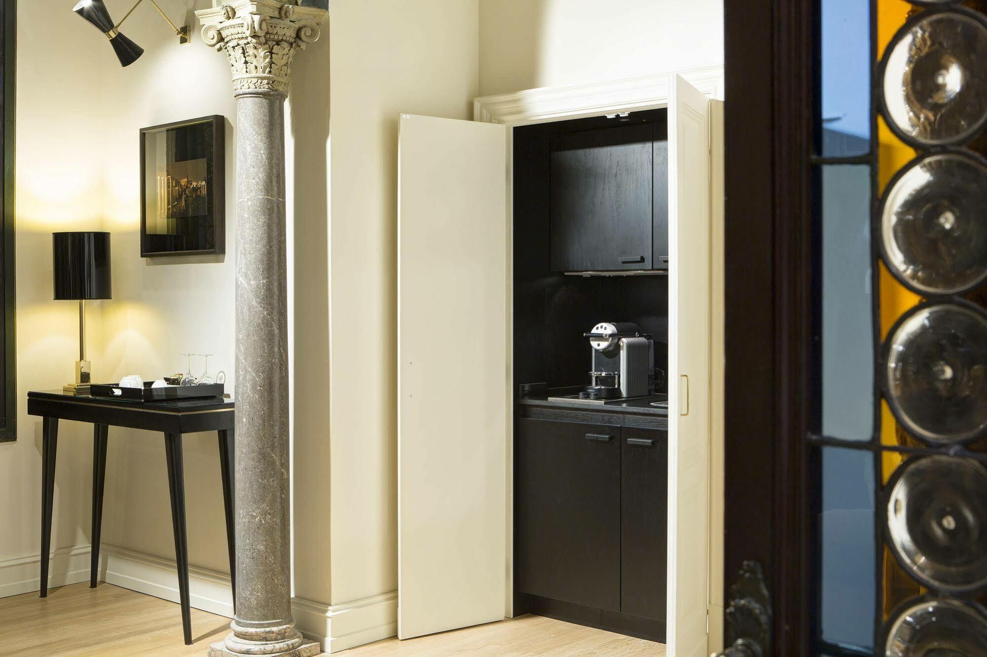 Le Case Di Andrea - Roof Suite Rome Bagian luar foto