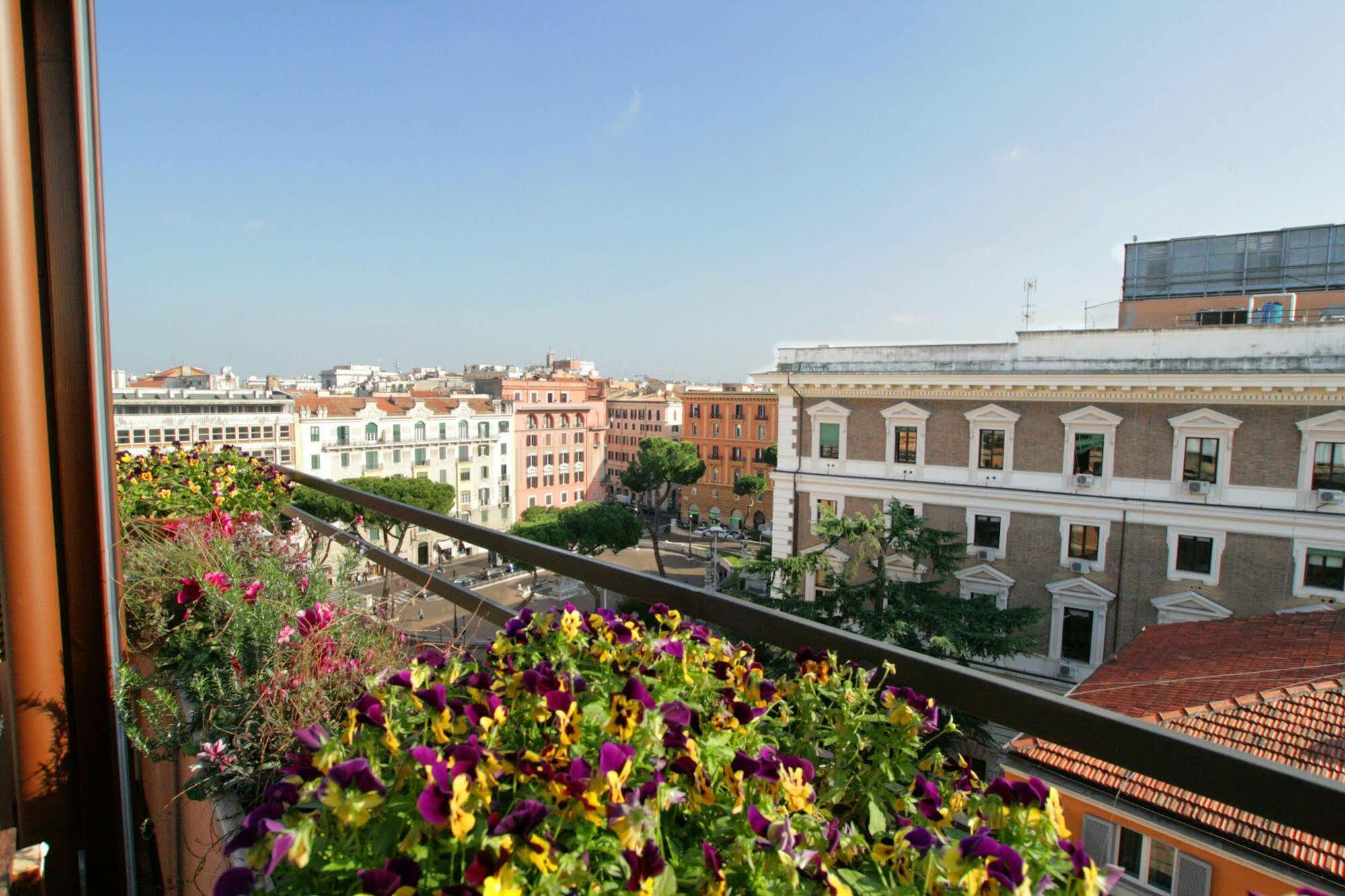 Le Case Di Andrea - Roof Suite Rome Bagian luar foto